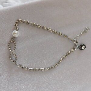 Ladies White Infinity CZ Crystal Faux Pearl Style Anklet